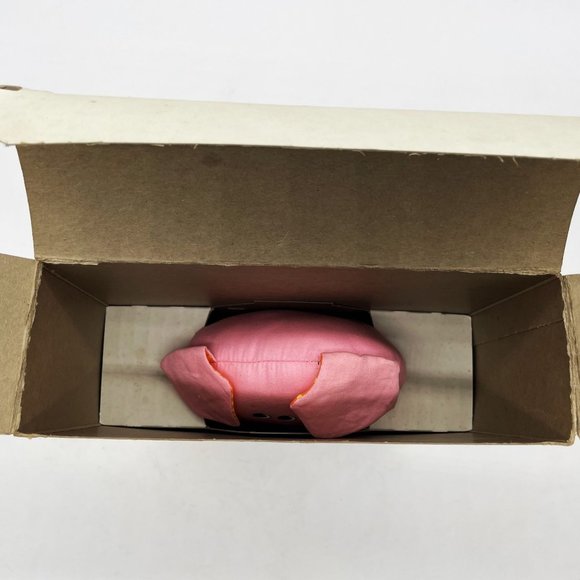 Vtg 1974 Playskool Soft Three Little Pigs Pink Hug a Book Doll-NWOT-Original Box - Picture 4 of 9